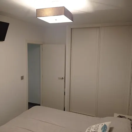 Apartamento Con Piscina Санхенхо
