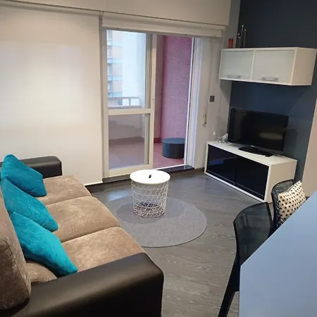 Apartamento Con Piscina Апартаменты *